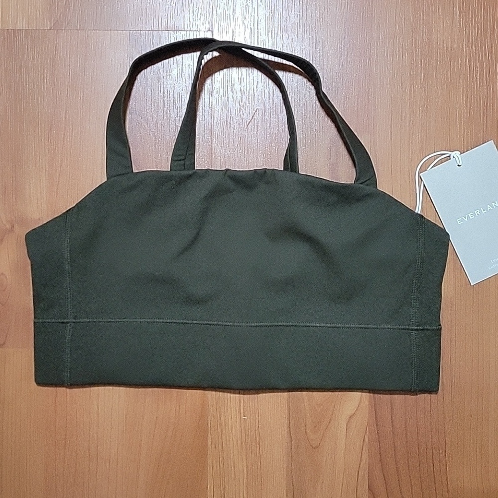 Everlane The Perform Cropped Top in Dark Forest - Picture 7 of 12